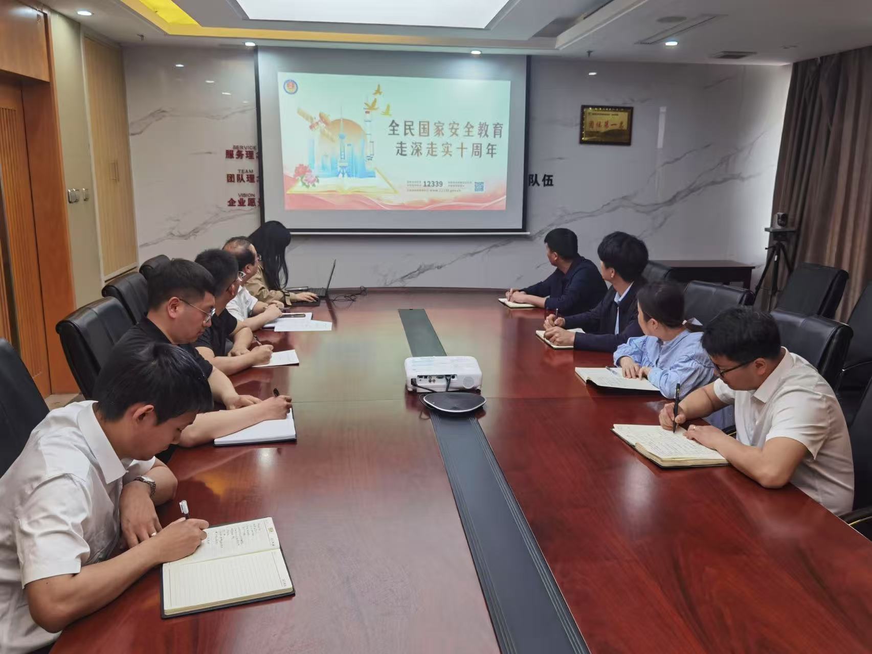 151744710056407196.jpg 151744710056407196.jpg