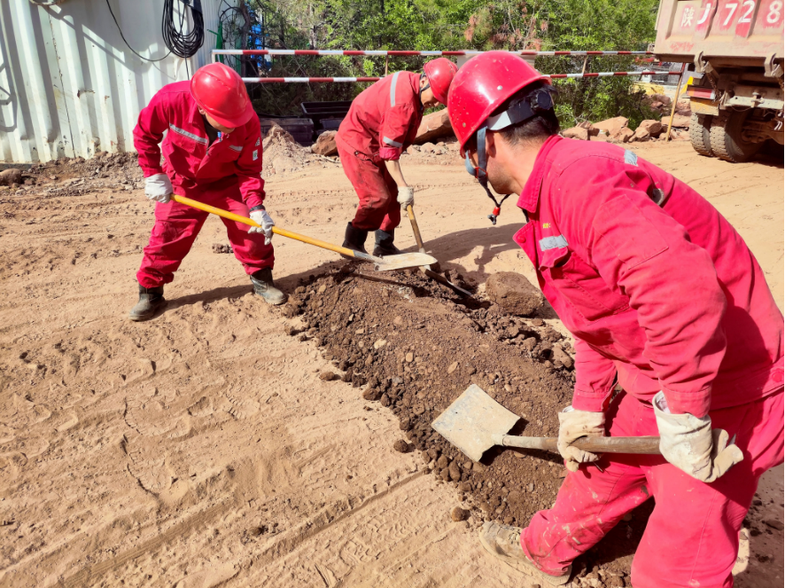 241745456816140581.png 241745456816140581.png